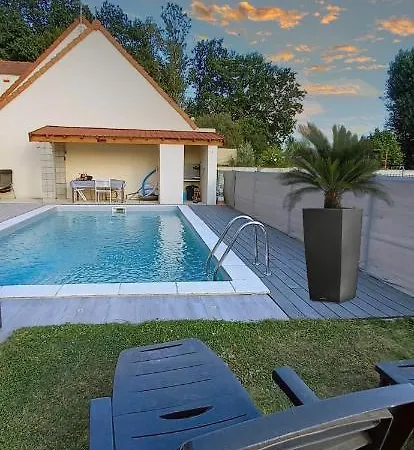 Apartamento Immaculate 4-bed Studio 15' Disney *